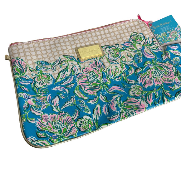 Lilly Pulitzer Tech Pouch 2 Piece Set Cumulus Blue Chick Magnet Print NEW - Picture 2 of 7
